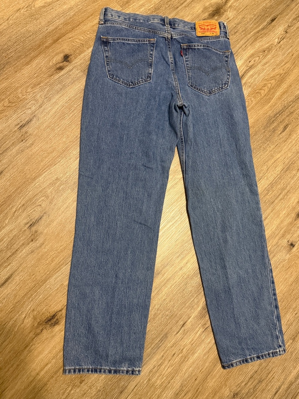 Levi's 550 Medium Vintage Wash Blue Straight-Leg Jeans 34-34